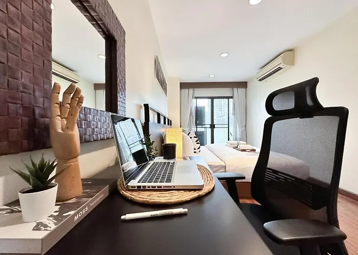Vibrant Modern 57 Sqm - Ultra Fast Wifi - Bts Thonglor バンコク都