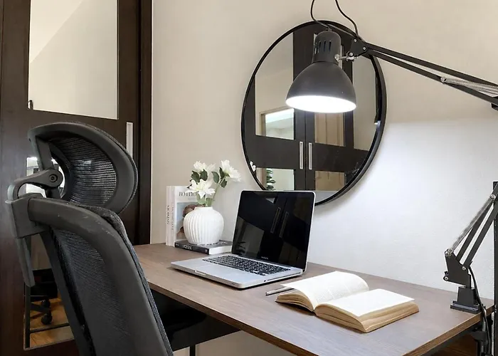 Vibrant Modern 57 Sqm - Ultra Fast Wifi - Bts Thonglor アパート バンコク都